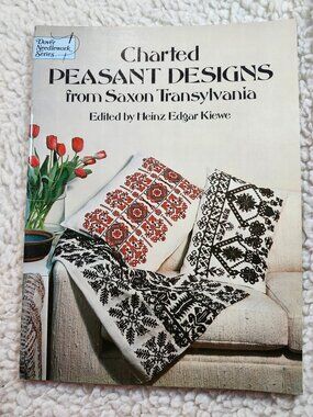 Dover Charted Peasant Designs from Saxon Transylvania Heinz Kiewe Paperback